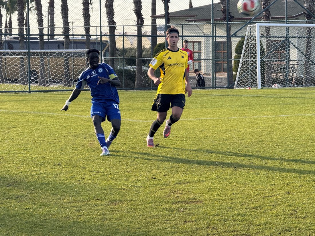 Oppkjøring: Victorio var med a-laget til Tyrkia. Her fra treningskampen mot Sigma Olomouc