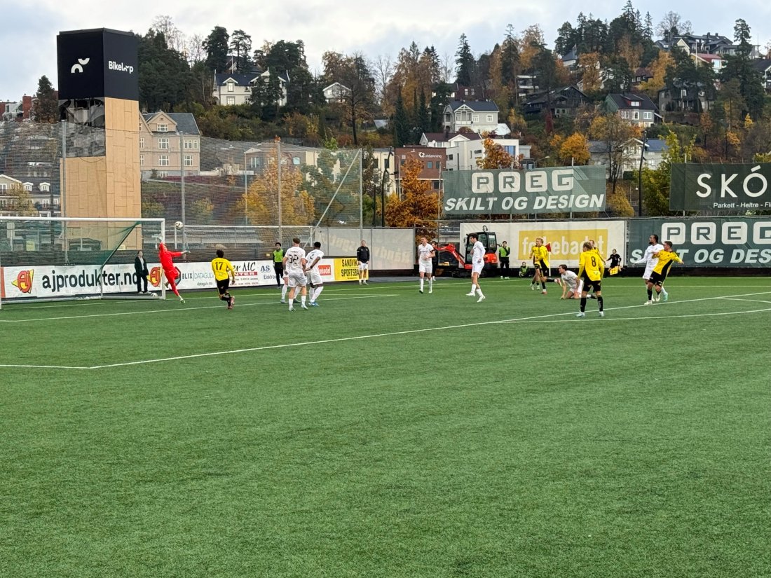 Kremmerhus: Marius Augdal sendte Bærum i ledelse med en nydelig scoring ti minutter ut i andre omgang.