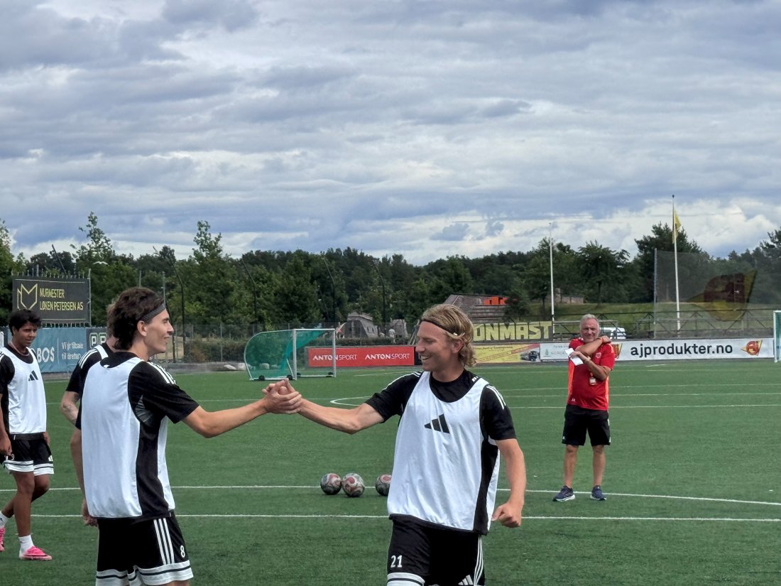 Klare: Philip Schie og Eduard Hjelde er klare for kamp mot Vålerenga 2