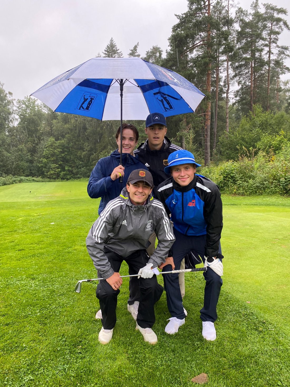 Team Arve: Ludvig Hertzenberg, Julius Skrefsrud, Christian Selvær Arvesen (kaptein) og Mathias Ødegaard Aasen